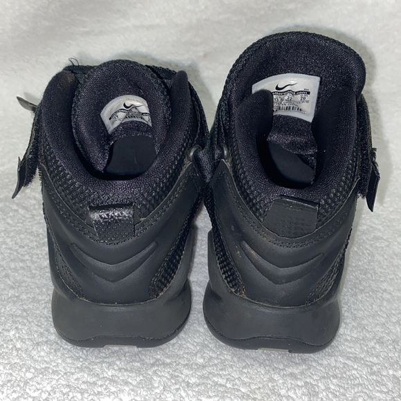 Nike Zoom LeBron James Solider 9 Black Basketball Shoes 776472-001 boys size 1 - Picture 3 of 8